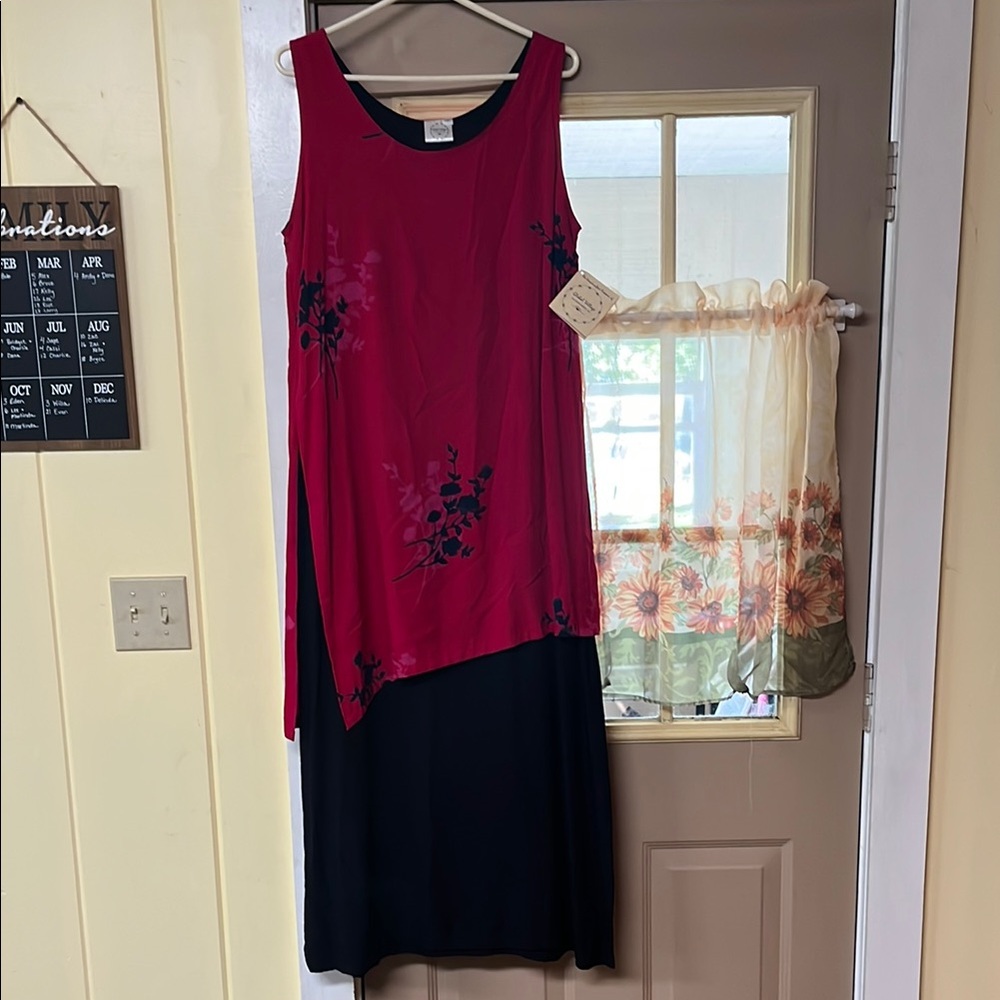 Large NWT Global Village red and black floral maxi dress